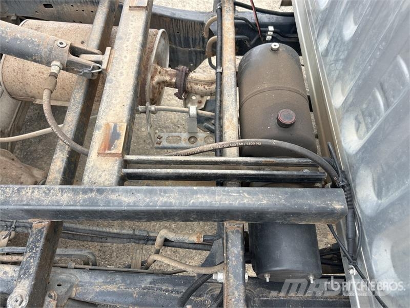 Toyota LandCruiser GXL 4x4 Pickup Прочие фургоны
