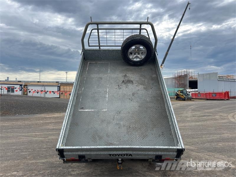 Toyota LandCruiser GXL 4x4 Pickup Прочие фургоны