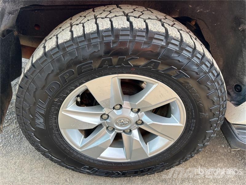 Toyota LandCruiser Prado GXL 4x4 SUV PKWs