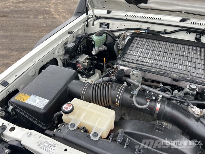 Toyota LandCruiser WorkMate 4x4 Pickup その他