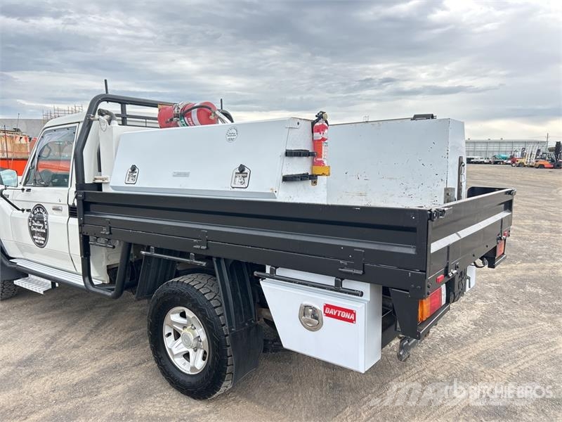 Toyota LandCruiser WorkMate 4x4 Pickup その他