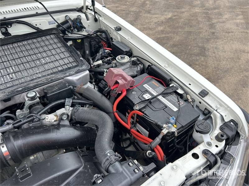 Toyota LandCruiser WorkMate 4x4 Pickup その他