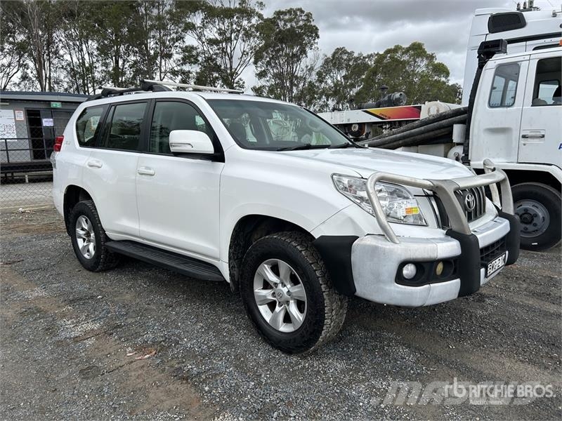 Toyota Pardo Automobile سيارات