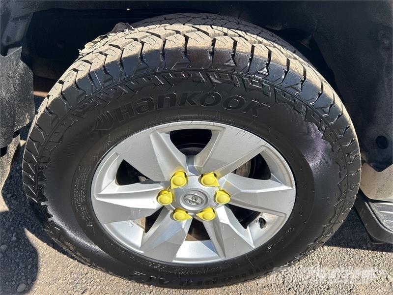 Toyota Prado GXL 4x4 SUV Cars