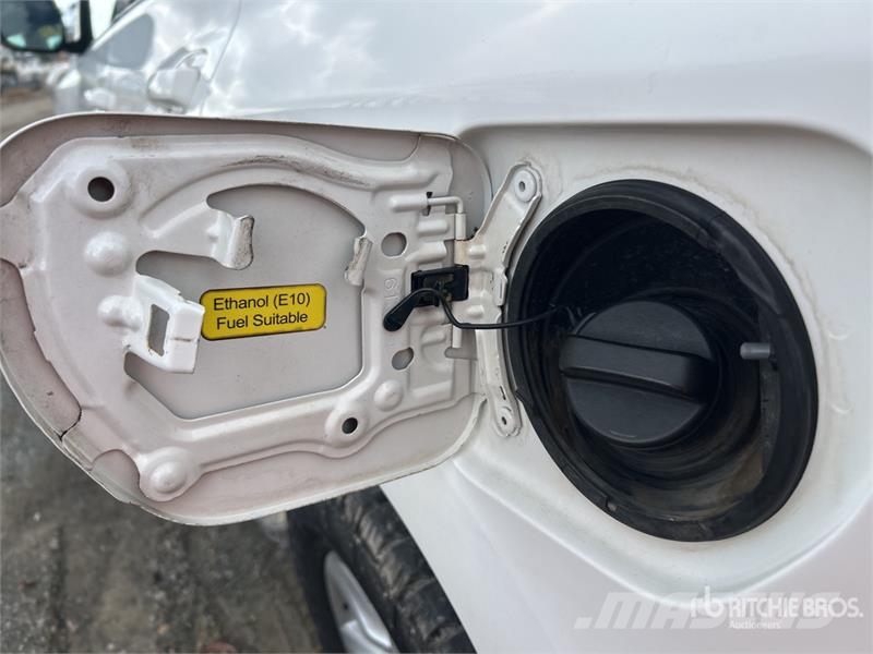 Toyota Prado GXL 4x4 SUV Voiture