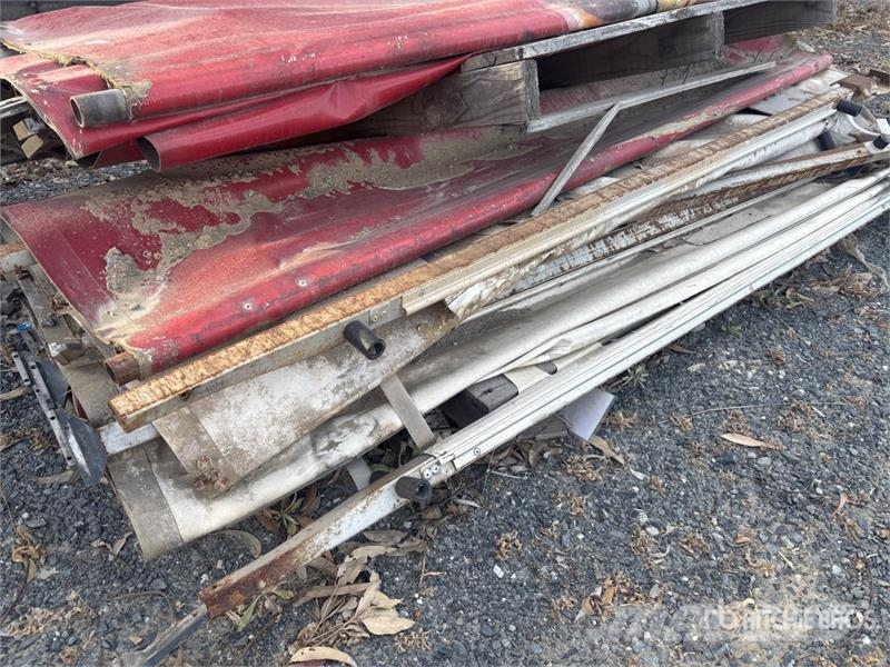 Trailer Curtains Drugi deli