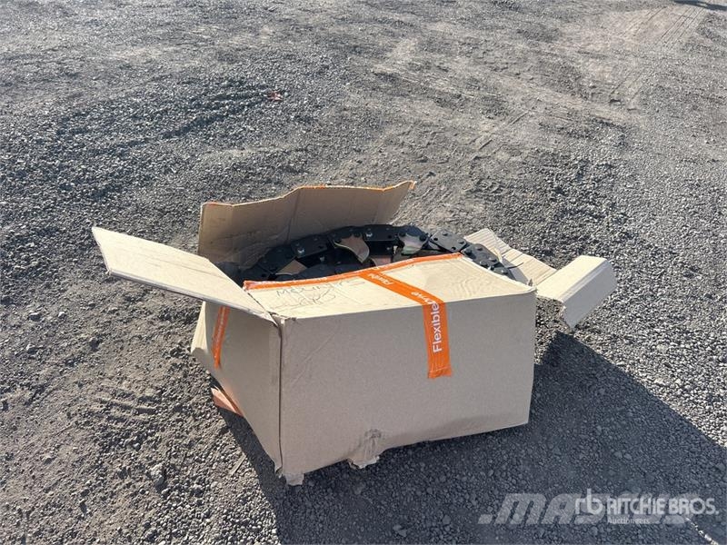 Trencher Attachment (Unused) معدات البناء - غير ذلك