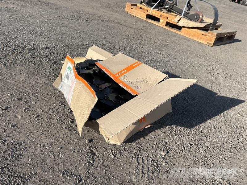 Trencher Attachment (Unused) معدات البناء - غير ذلك
