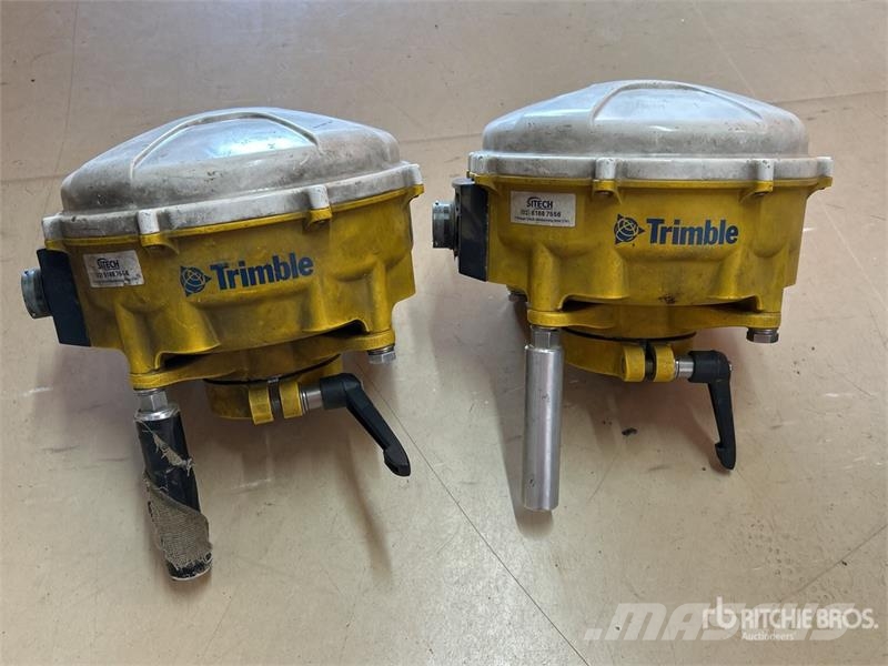 Trimble Earthworks 3D GPS Grade Control System Other components