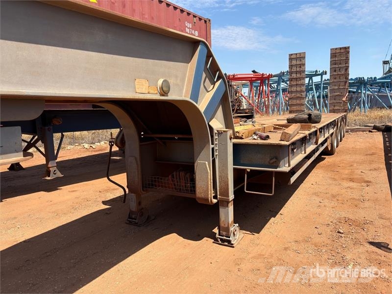 Tristar 4 Rows of 4 Lowboy Trailer Mélybölcsős