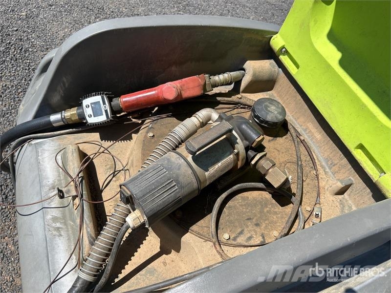 TTI 1000 L Portable Poly Diesel Fuel Tank Kütusemahutid