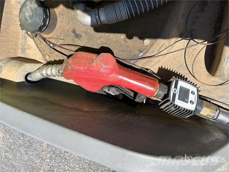 TTI 1000 L Portable Poly Diesel Fuel Tank Kütusemahutid