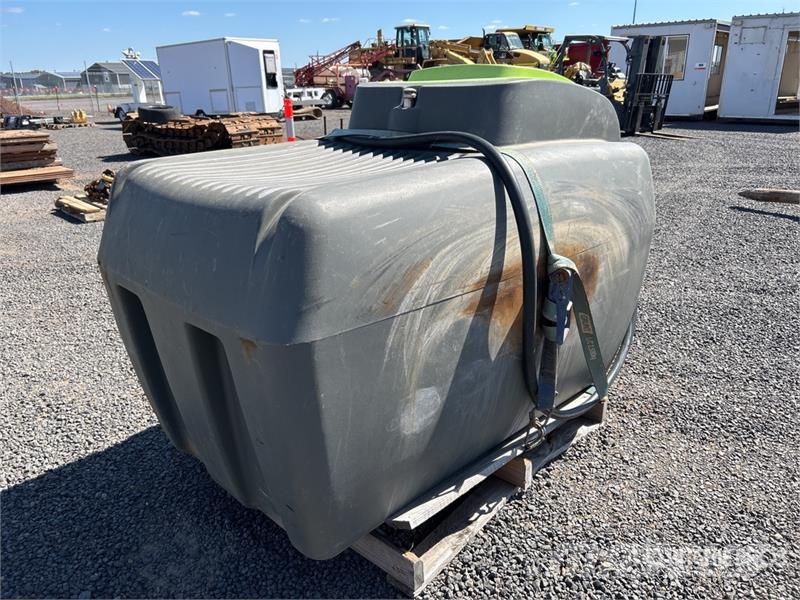 TTI 1000 L Portable Poly Diesel Fuel Tank Kütusemahutid