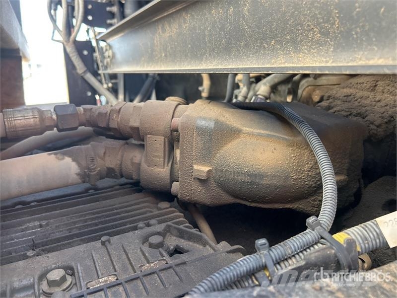 UD GW26460KAA 6x4 14,000 L Water Truck Water tankers