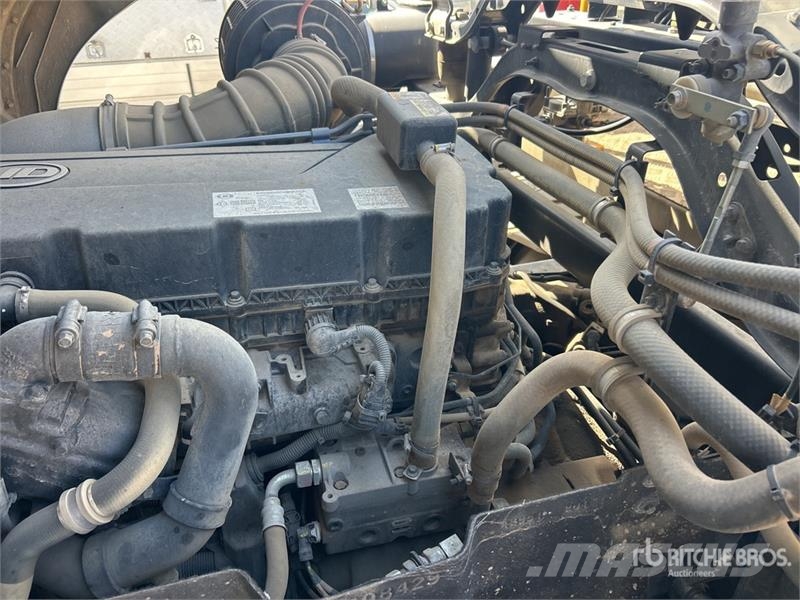 UD GW26460KAA 6x4 14,000 L Water Truck Water tankers