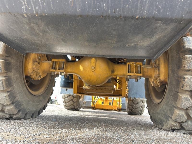  UHI UWL350 Wheel Loader Gumikerekes homlokrakodók