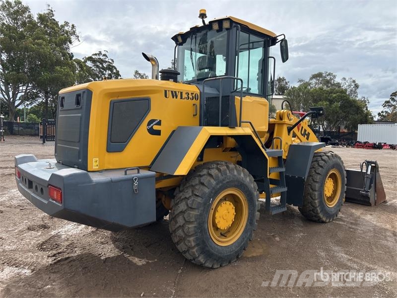  UHI UWL350 Wheel Loader Gumikerekes homlokrakodók
