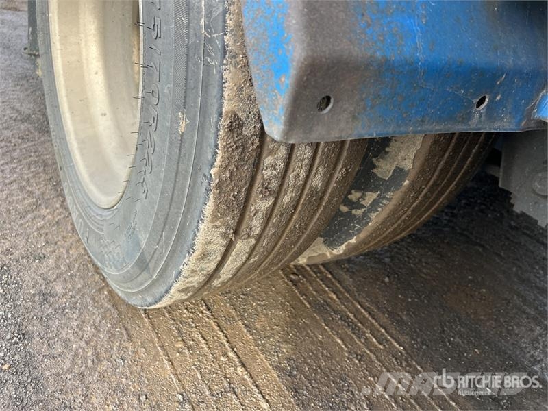 Vawdrey 13.3 m Tri/A Step Deck Curtain Side Trailer Caja de lona