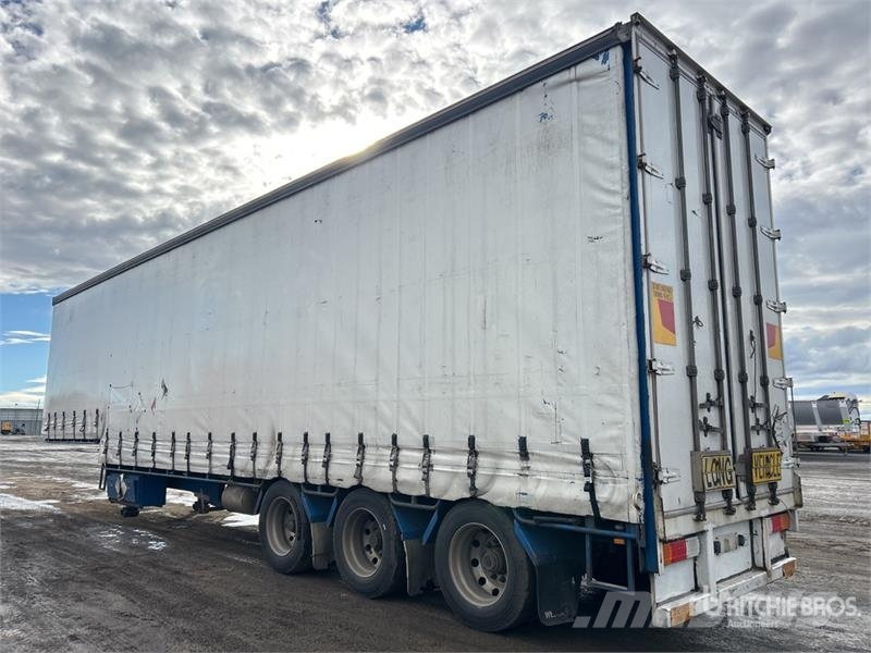 Vawdrey 13.3 m Tri/A Step Deck Curtain Side Trailer カーテンサイダートレーラー