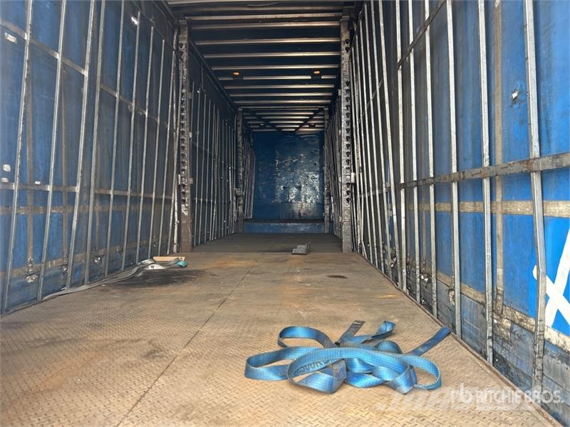 Vawdrey 13.3 m Tri/A Step Deck Curtain Side Trailer カーテンサイダートレーラー