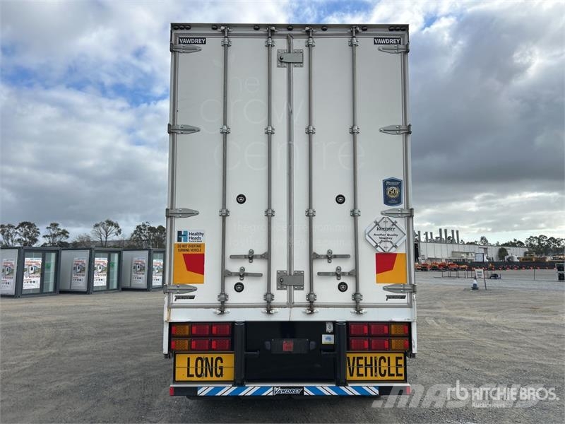 Vawdrey 13.4 m Tri/A Curtain Side Trailer Curtainsider trailers