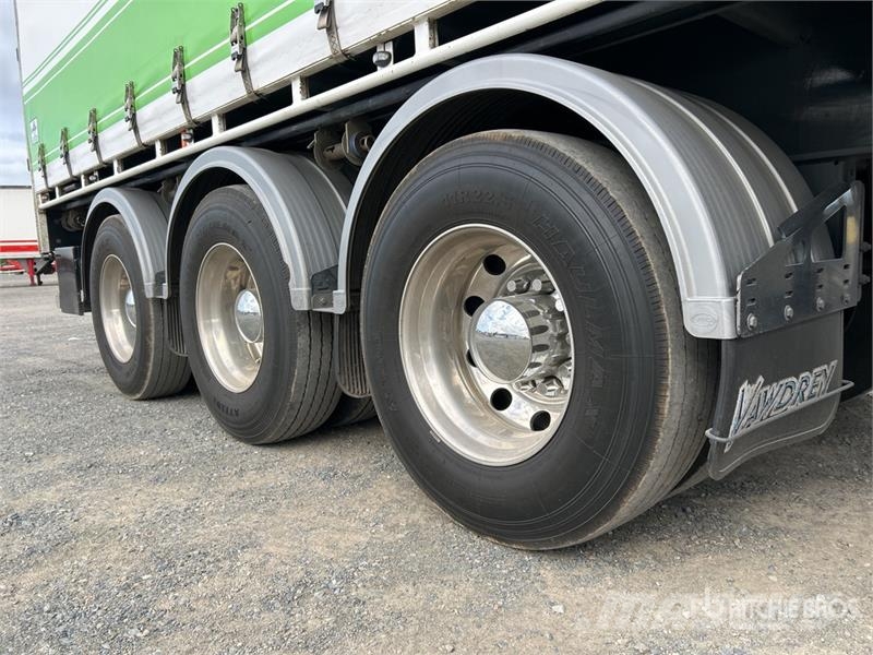 Vawdrey 13.4 m Tri/A Curtain Side Trailer Curtainsider trailers