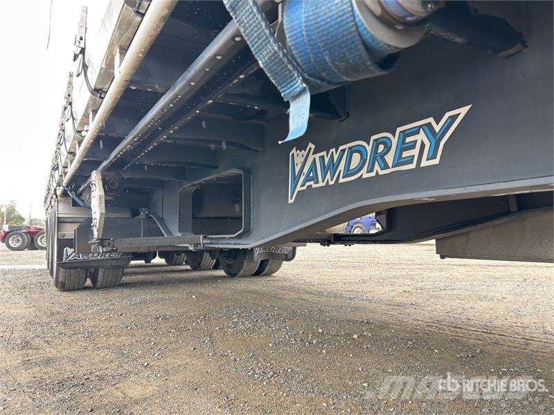 Vawdrey 13.4 m Tri/A Step Deck Curtain Side Trailer Kapell trailer/semi