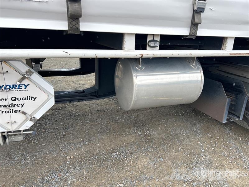 Vawdrey 13.4 m Tri/A Step Deck Curtain Side Trailer Kapell trailer/semi