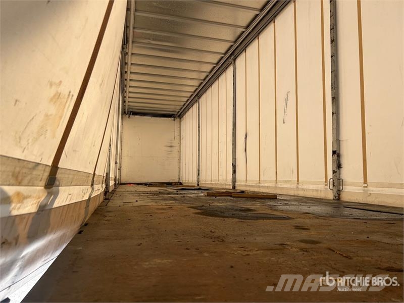 Vawdrey 13 m Tri/A Curtain Side Trailer Curtainsider trailers