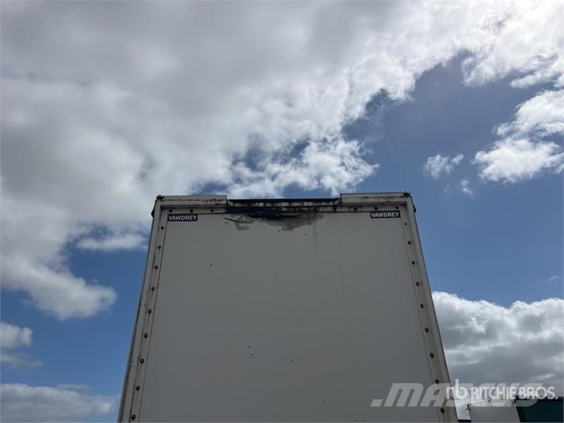 Vawdrey 7.2 m Tri/A B-Double Lead Step Deck Curtain Side T Брезентови ремаркета