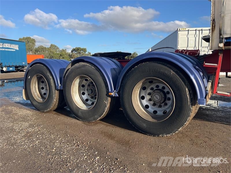 Vawdrey 7.2 m Tri/A B-Double Lead Curtain Side Trailer Curtainsideranhänger