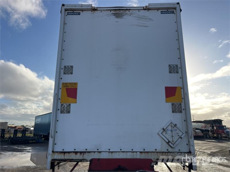 Vawdrey 7.2 m Tri/A B-Double Lead Curtain Side Trailer Curtainsideranhänger