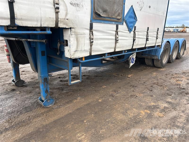 Vawdrey 7.3 m Tri/A B-Double Lead Step Deck Curtain Side T Caja de lona