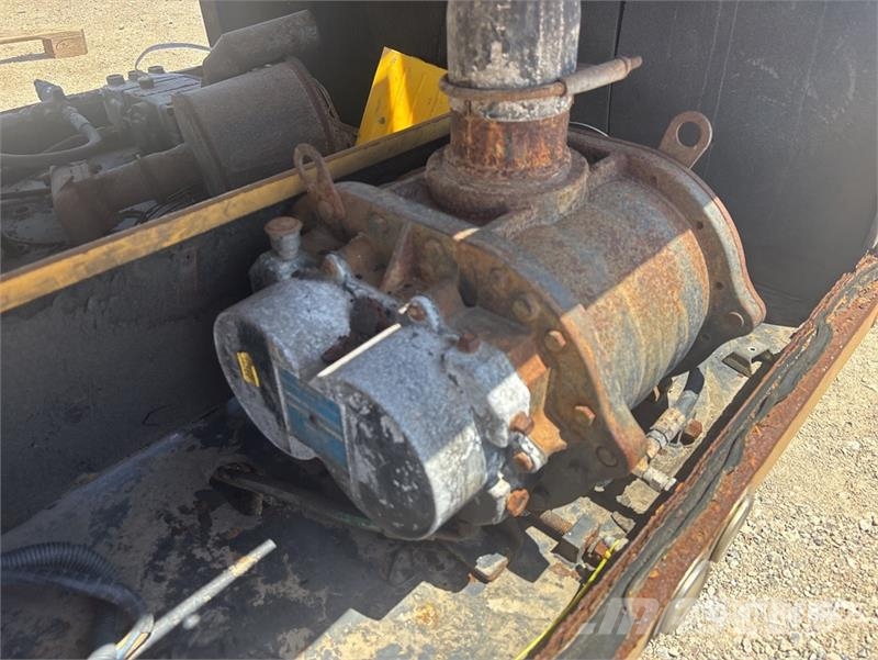 Vermeer VSK800HD Vacuum Excavation Unit (Inoperable) Oprema i rezervni dijelovi za bušenje