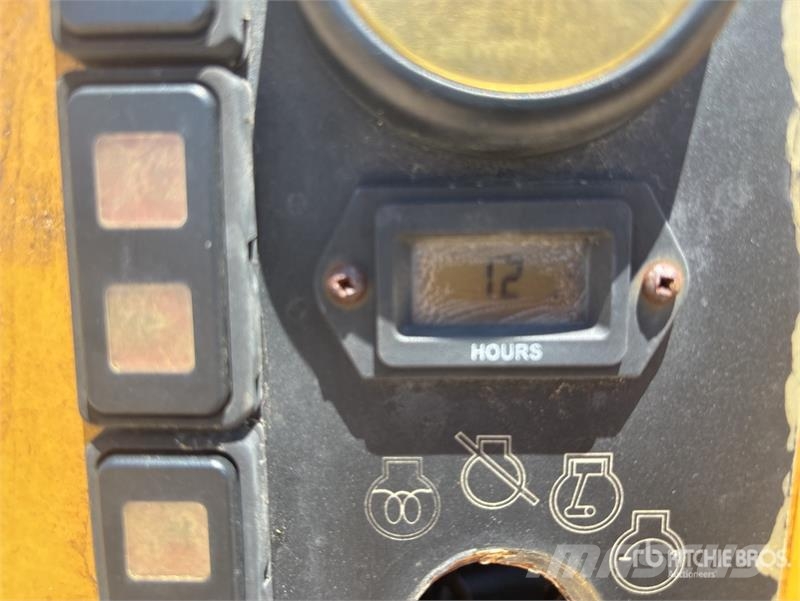 Vermeer VSK800HD Vacuum Excavation Unit (Inoperable) Oprema i rezervni dijelovi za bušenje