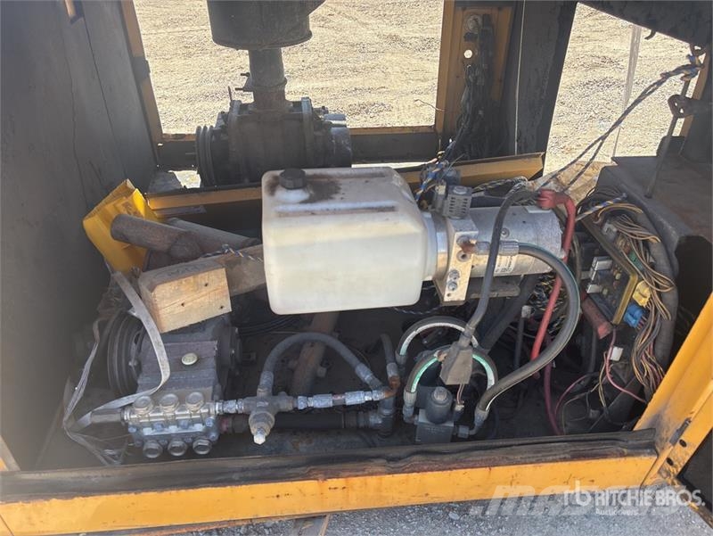Vermeer VSK800HD Vacuum Excavation Unit (Inoperable) Oprema i rezervni dijelovi za bušenje
