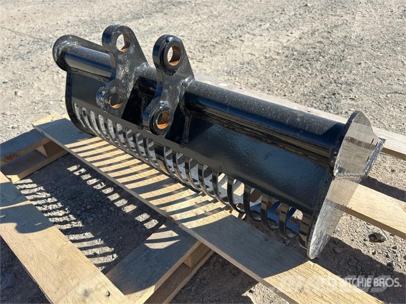 Vicsec 600 mm Skeleton Excavator Bucket (Unused) Buckets