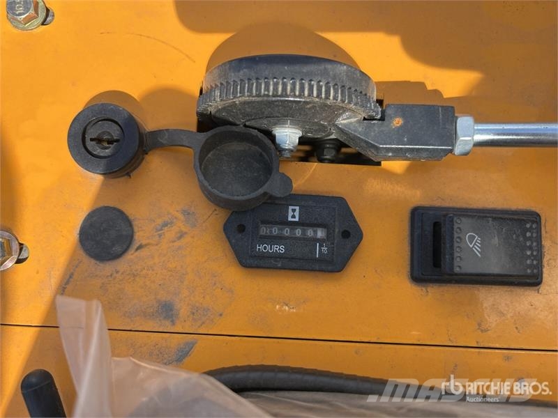 Vicsec VC-L13 Wheeled Mini Excavator (Unused) Minikoparki
