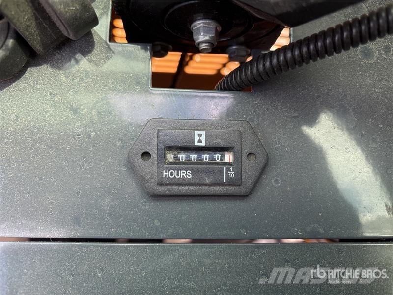 Vicsec VC13CD Mini Excavator (Unused) Mini excavators < 7t (Mini diggers)