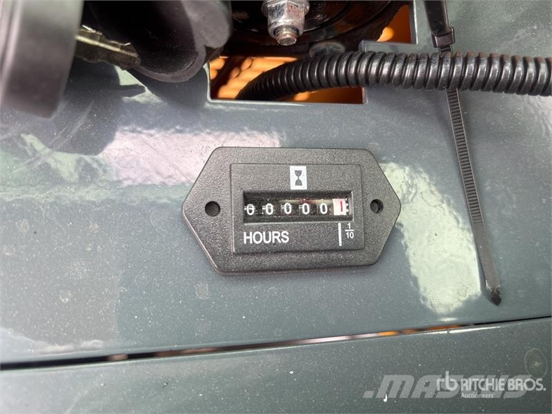 Vicsec VC13CD Mini Excavator (Unused) Mini excavators < 7t (Mini diggers)