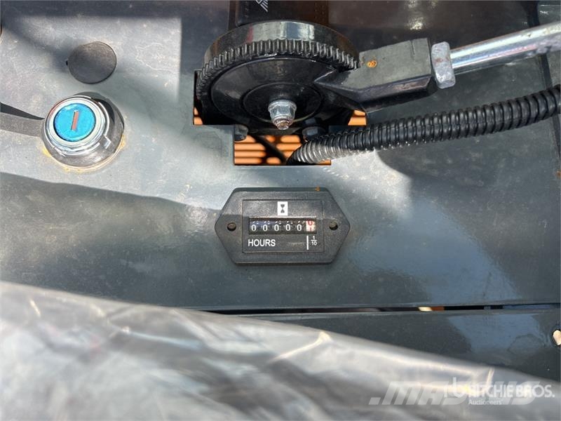 Vicsec VC13CD Mini Excavator (Unused) Міні-екскаватори < 7т