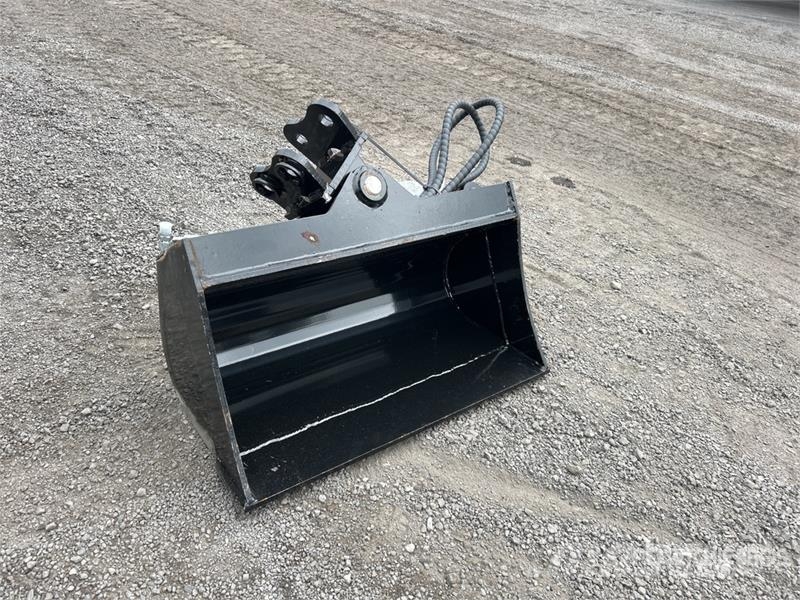 Vicsec VCT600 24 in Hydraulic Tilting Excavator Bucket (U دلاء