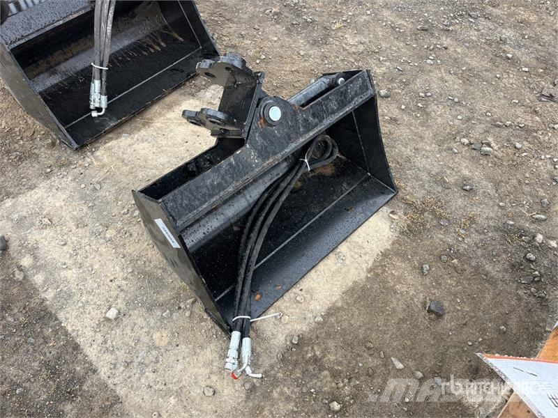 Vicsec VCT600 24 in Hydraulic Tilting Excavator Bucket (U دلاء