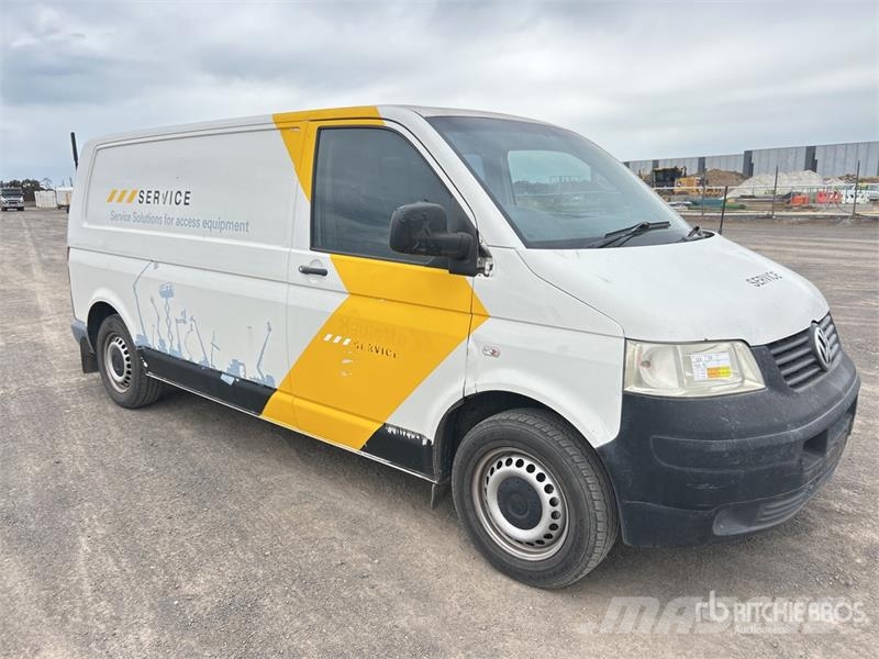 Volkswagen Transporter Passenger Van Lieferwagen