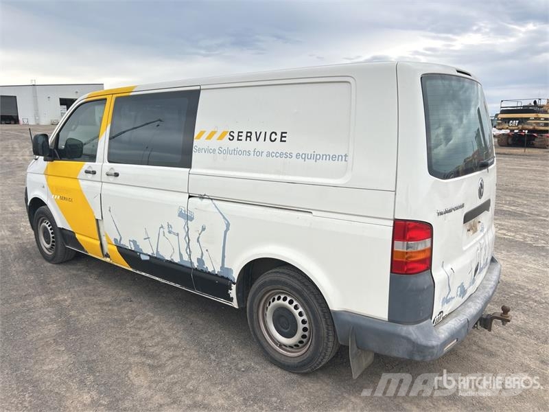 Volkswagen Transporter Passenger Van Lieferwagen