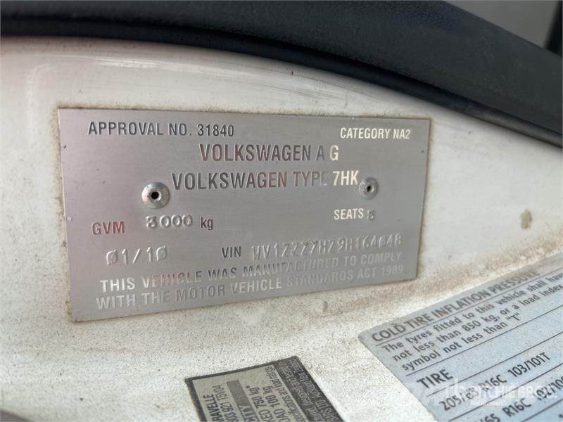 Volkswagen Transporter Van Truck Kastenaufbau