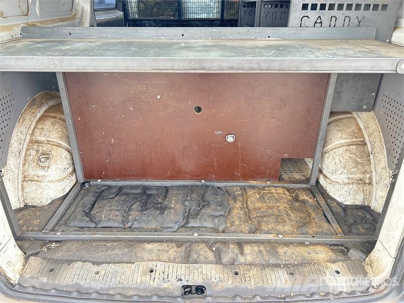 Volkswagen Transporter Passenger Van Lieferwagen