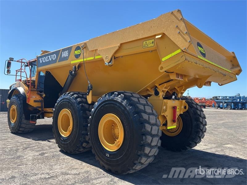 Volvo A40G Articulated Dump Truck Дъмпери/моторни превозни средства