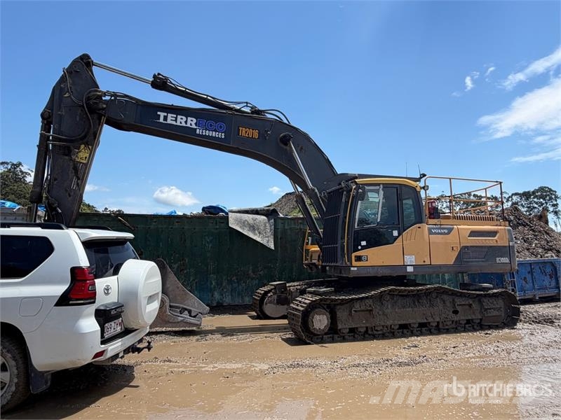 Volvo EC300DL Tracked Excavator Crawler excavators