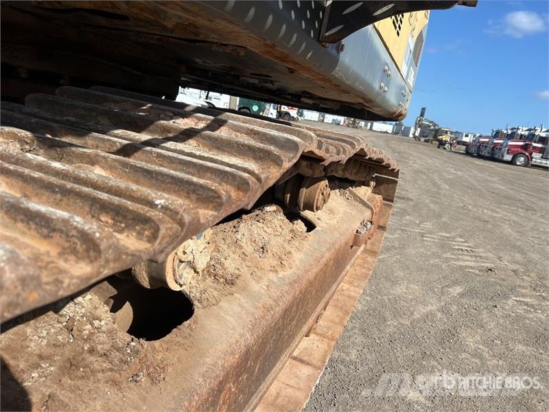 Volvo EC330B LC Tracked Excavator Crawler excavators